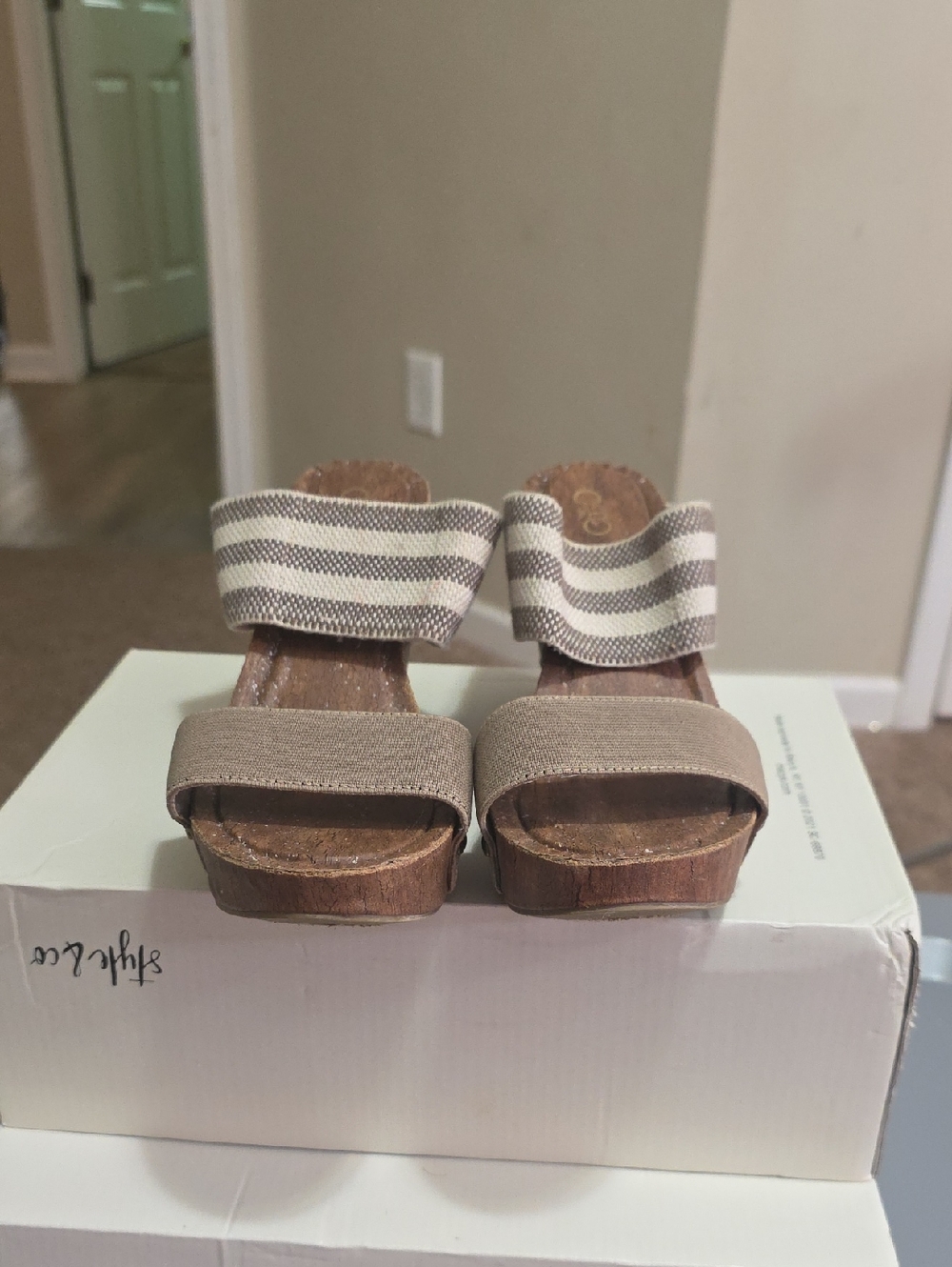 Striped Elastic Band Canvas Wedge Sandals - Taupe